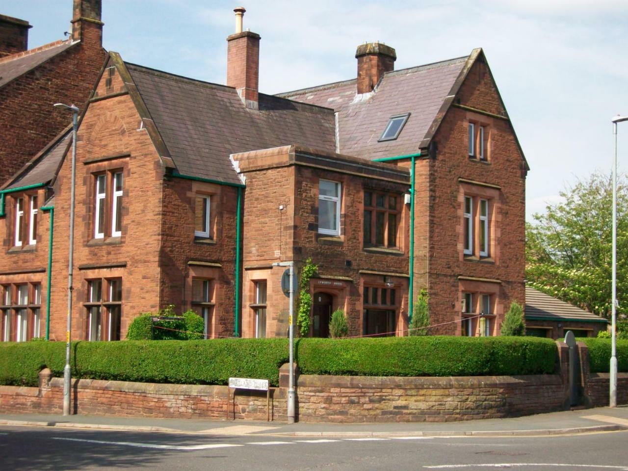 Upstairs, Downstairs At Epworth House Villa Penrith Luaran gambar